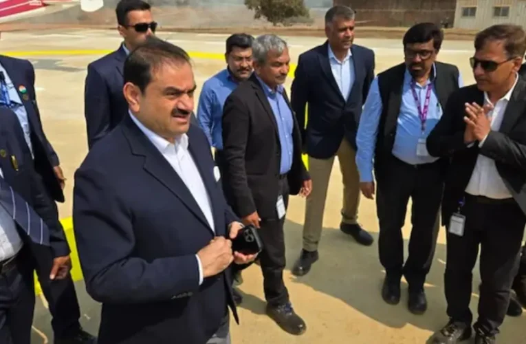 Gautam Adani Reviews ₹40,000 Crore Power Projects in Jharkhand and Bihar