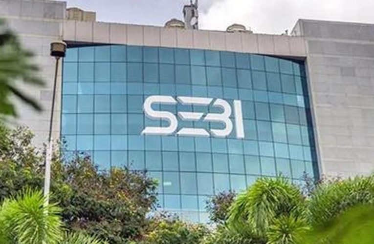 SEBI’s FY25 Income Rises 31% to ₹2,713 Crore; CAG Flags Internal Control Issues