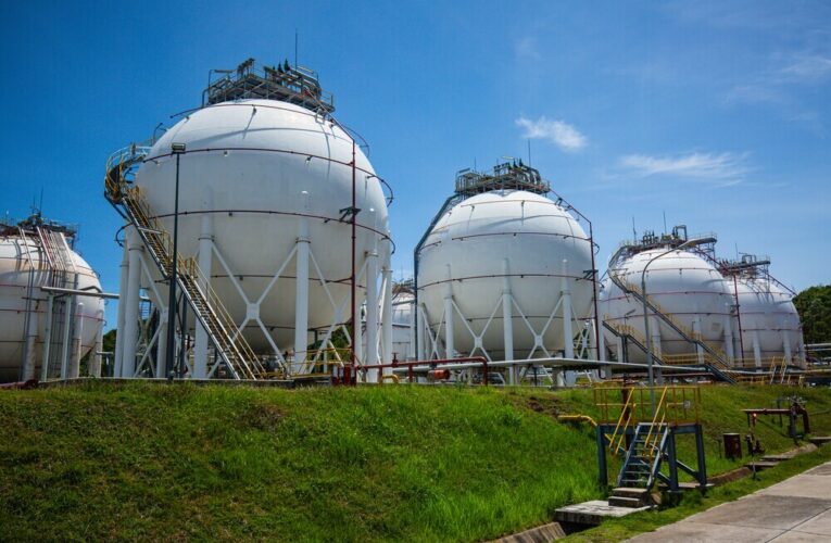 India Plans Strategic LNG Storage Expansion After Middle East Conflict Disrupts Qatari Supply